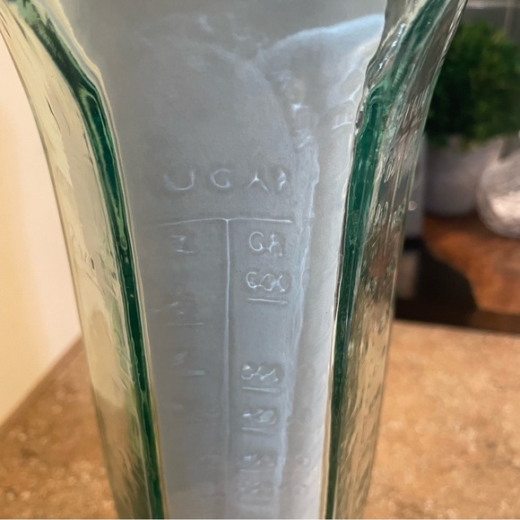 26oz Amici Measuring Jar - Picture 8 of 11